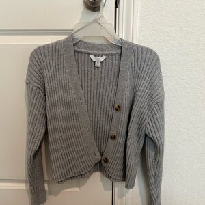 Really cute casual sweater